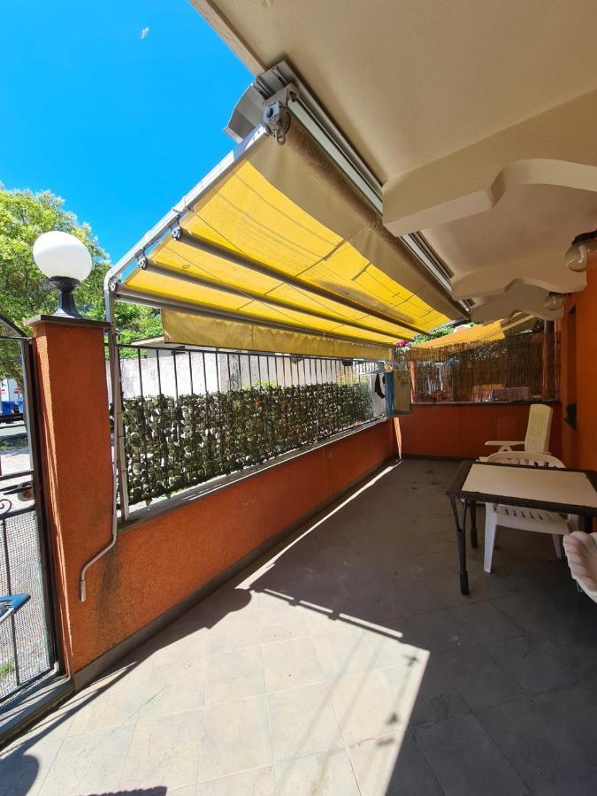 La Casa Rosa! Daire Levanto Dış mekan fotoğraf